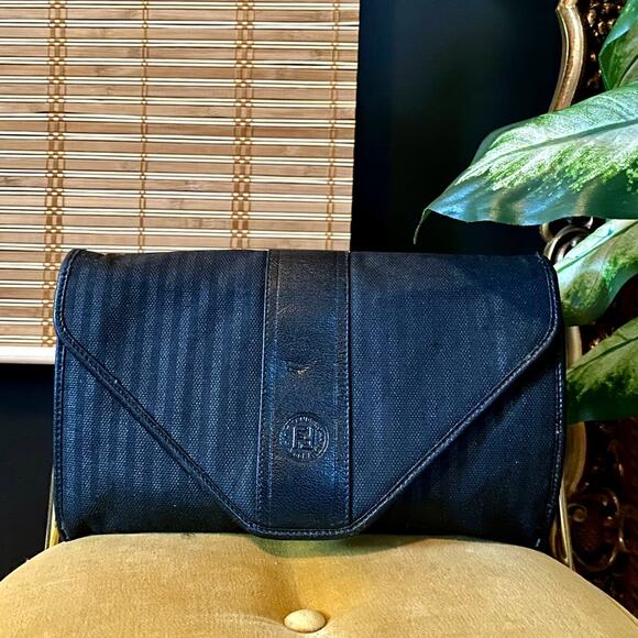 Fendi Large Clutch Vintage - Picture 1 of 12